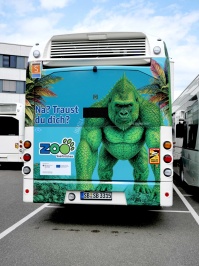 Wasserstofbus Zoomotiv2 Das Heck des neuen Wasserstoffbusses der Saarbahn GmbH mit dem neuen Zoomotiv ist zu sehen.
